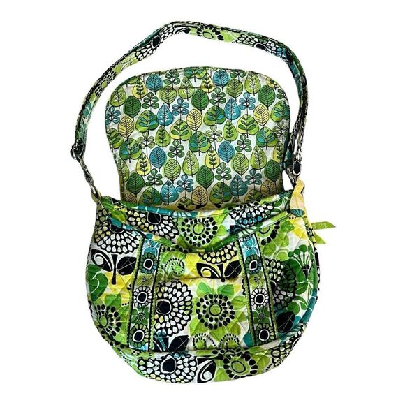 Vera Bradley Crossbody Bag. Medium. Excellent Used Condition. - Picture 4 of 11